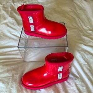 UGG Women's Classic Clear Mini Winter Boots, Hibiscus Pink. Size 9.